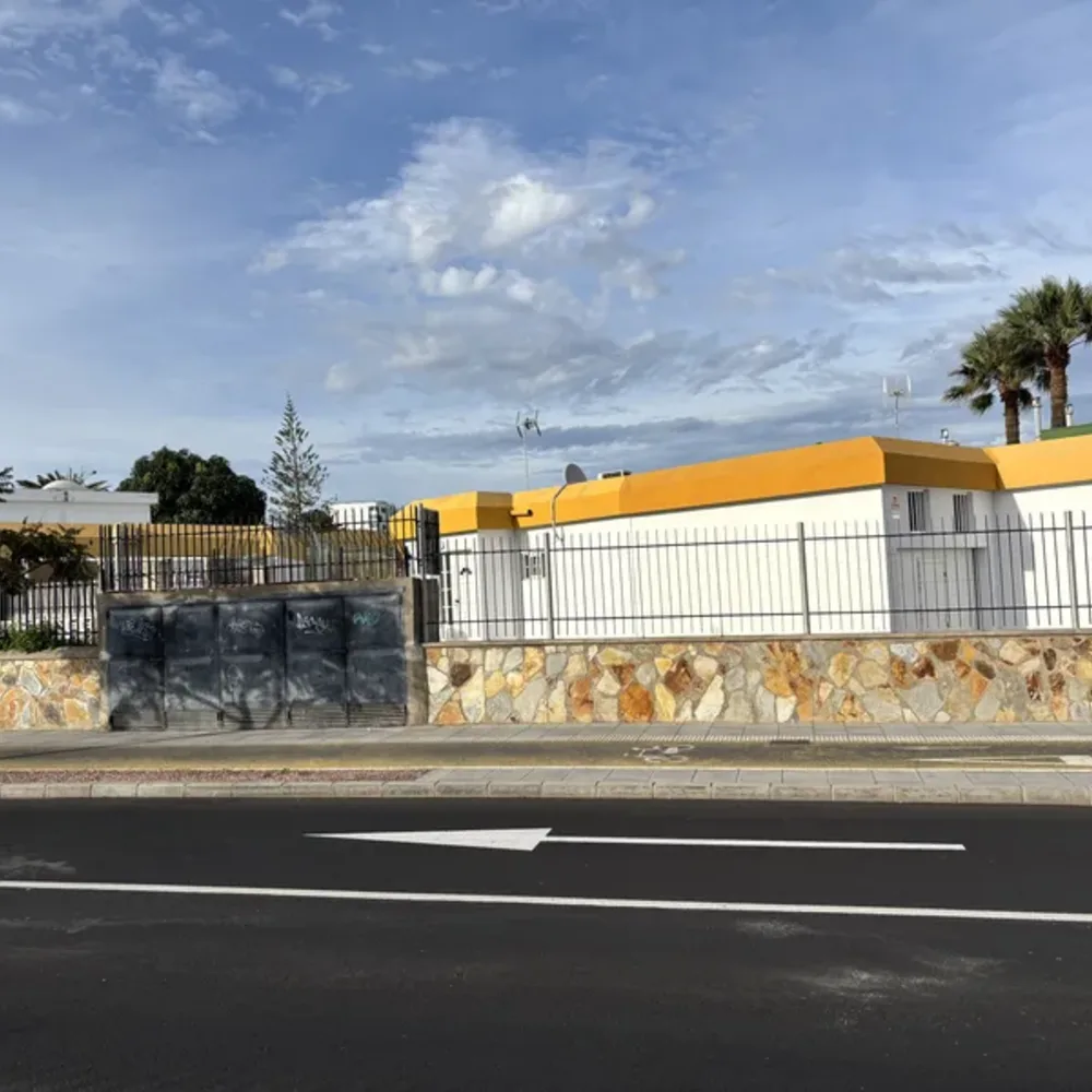 Roadside Buildings and Street Vistas
