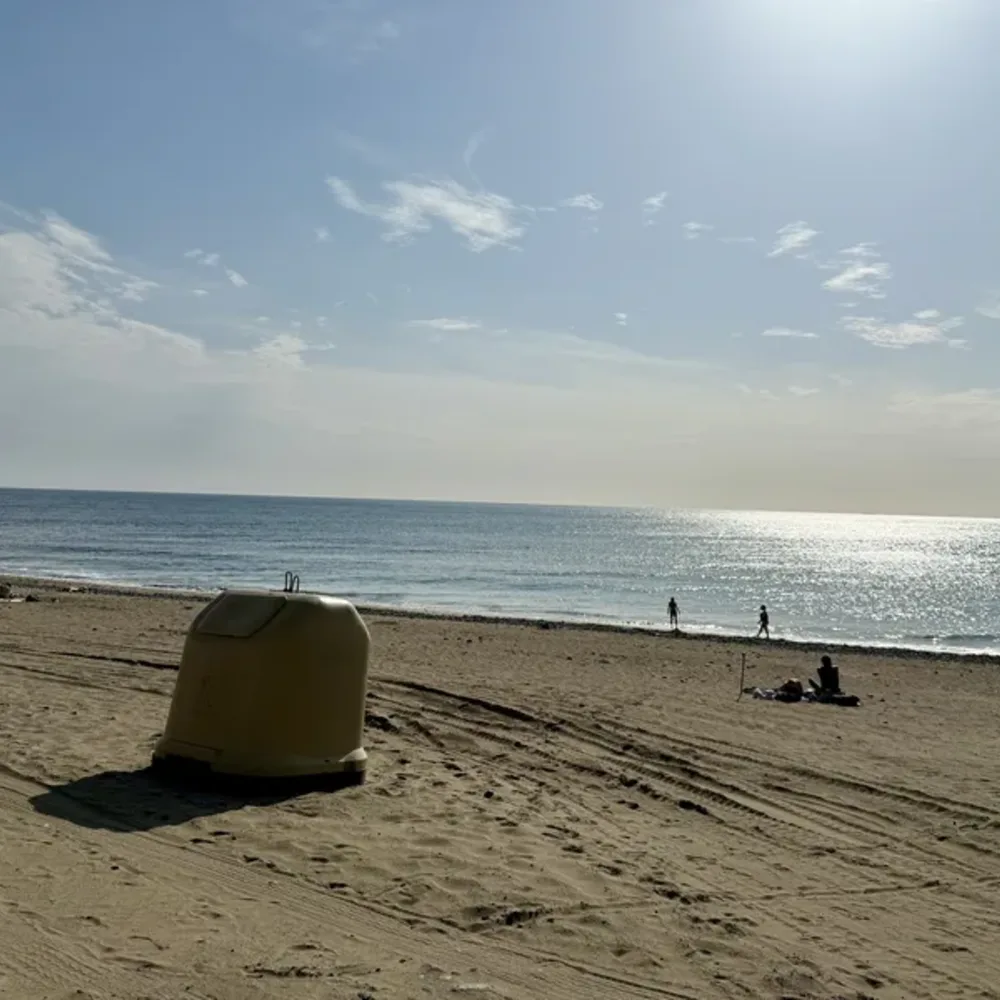 Pristine Beachfront Vistas