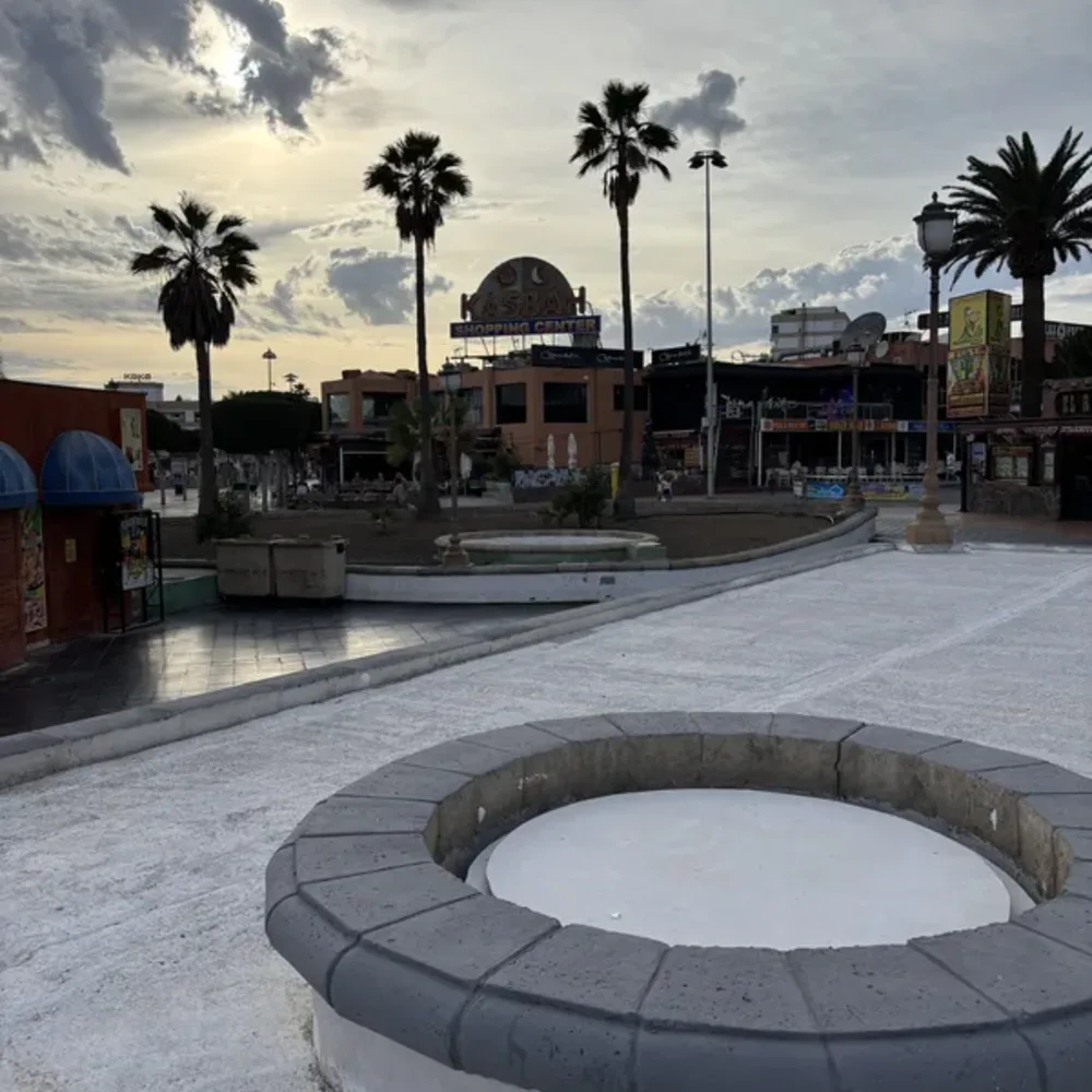 City Urban Parks and Fountains