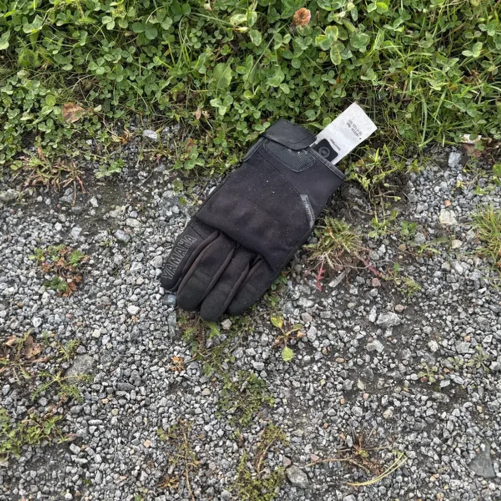 Gloves and Handwear