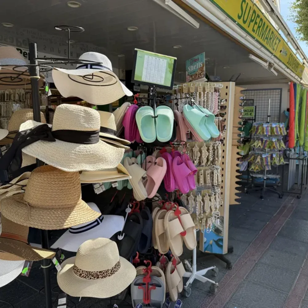 Market and Street Wear