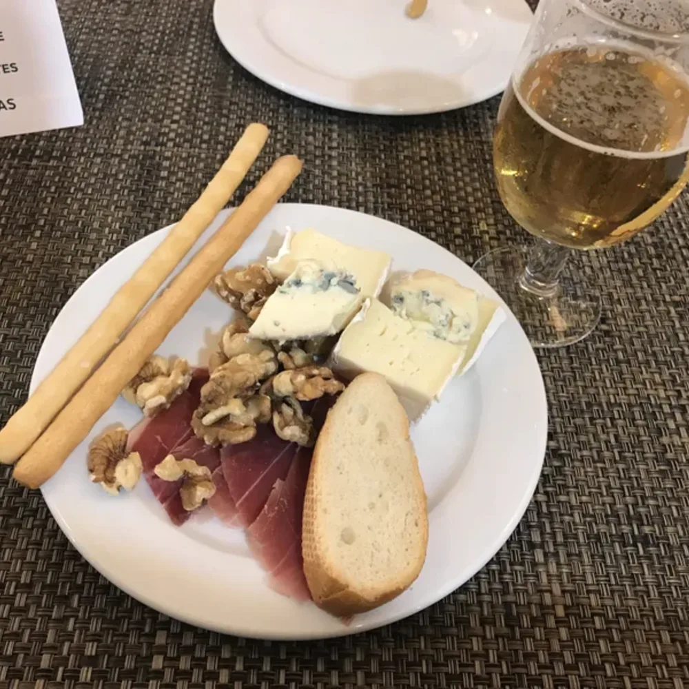 Adult-Only Dining