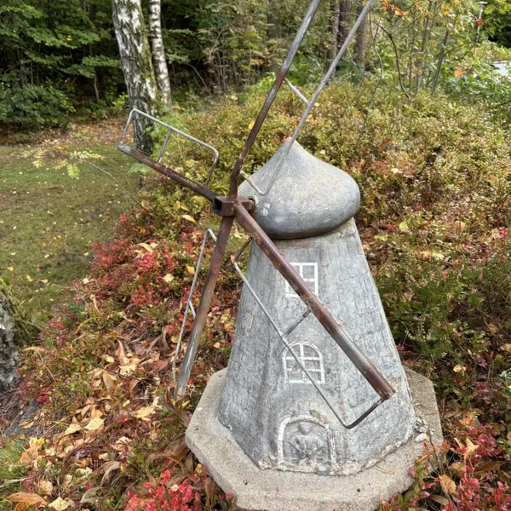 Gardens and Windmills