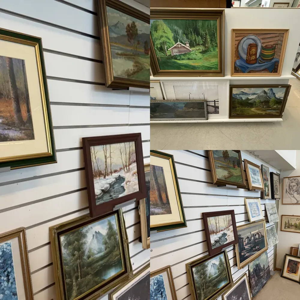 Art Galleries and Displays