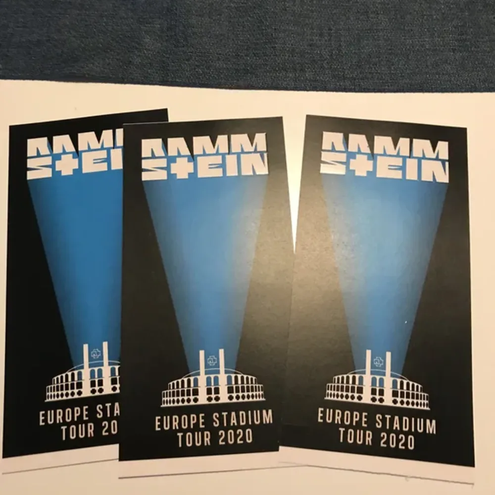 Tour Tickets